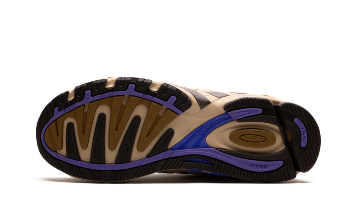 ADIDAS RESPONSE CL X BAD BUNNY PASO FINO — Stock 