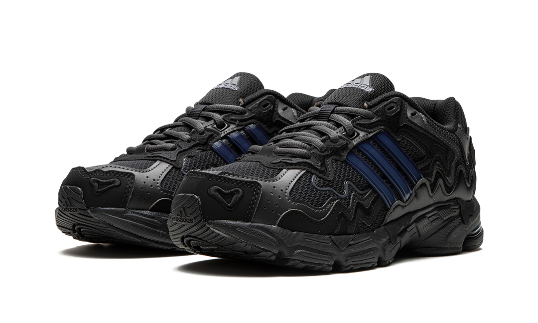 ADIDAS RESPONSE CL X BAD BUNNY TRIPLE BLACK