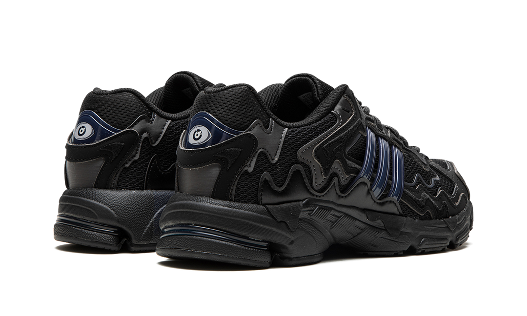 ADIDAS RESPONSE CL X BAD BUNNY TRIPLE BLACK