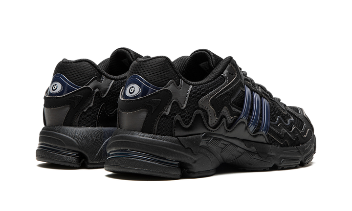 ADIDAS RESPONSE CL X BAD BUNNY TRIPLE BLACK