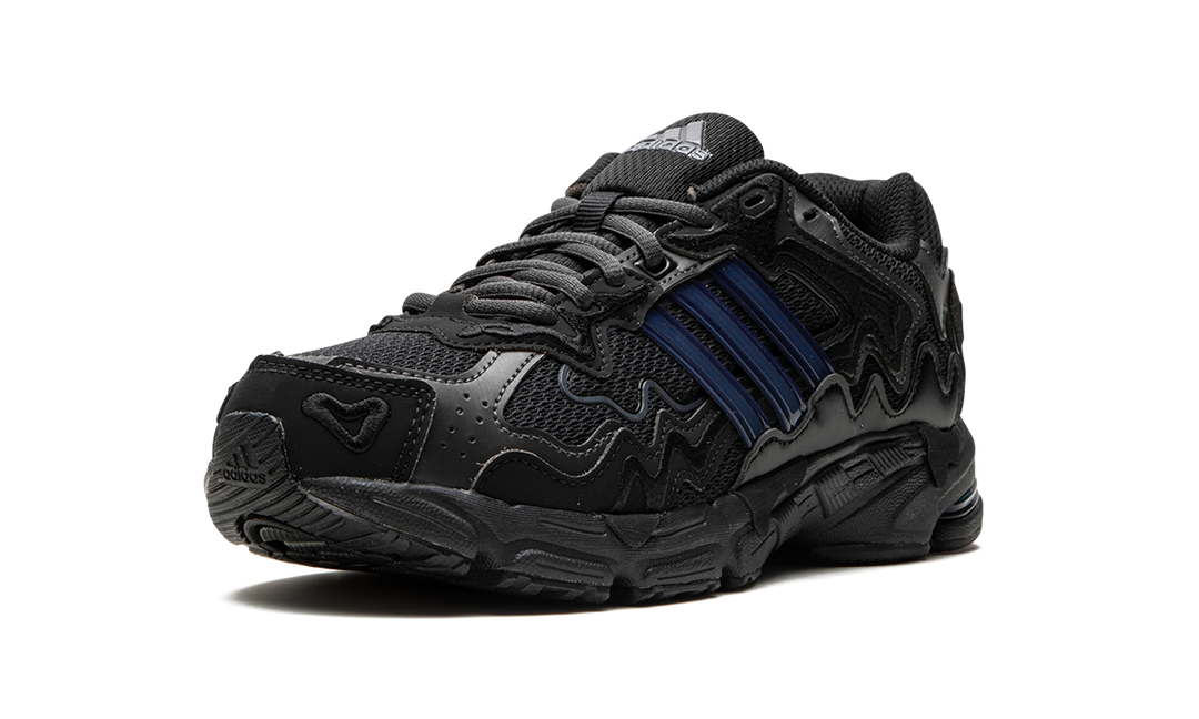 ADIDAS RESPONSE CL X BAD BUNNY TRIPLE BLACK