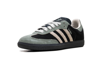 ADIDAS SAMBA OG BLACK ALUMINA (WOMEN'S) — Stock
