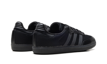 ADIDAS SAMBA OG BLACK CARBON — Stock