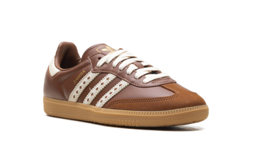 ADIDAS SAMBA OG PRELOVED BROWN (WOMEN'S) — Stock