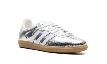 ADIDAS SAMBA OG SILVER METALLIC CRACKED LEATHER (WOMEN'S) — Stock