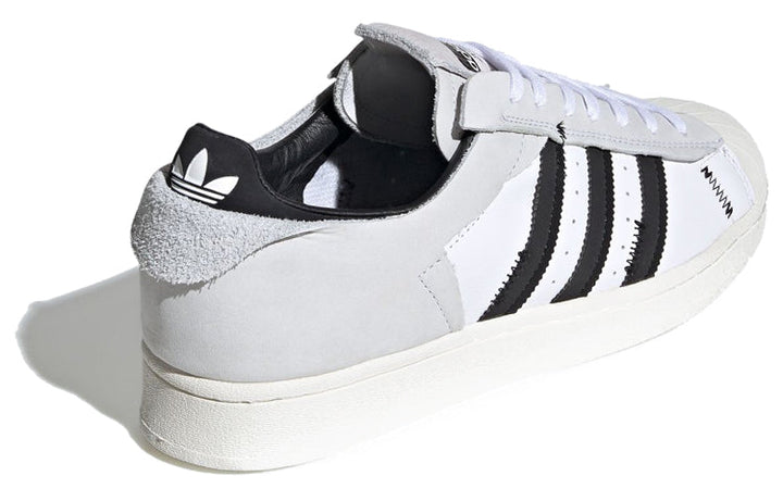 ADIDAS SUPERSTAR 82 CLOUD WHITE CORE BLACK OFF WHITE
