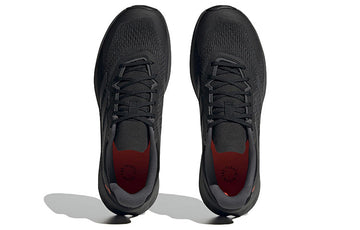 ADIDAS TERREX SOULSTRIDE FLOW TRAIL CORE BLACK GREY IMPACT ORANGE — Stock