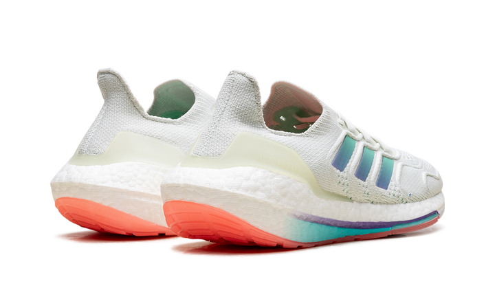 ADIDAS ULTRA BOOST 22 HEAT.RDY WHITE IRIDESCENT WOMENS