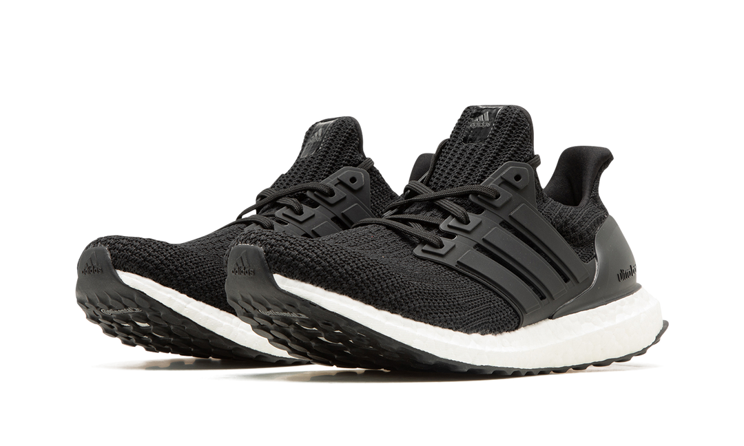 ADIDAS ULTRA BOOST DNA BLACK