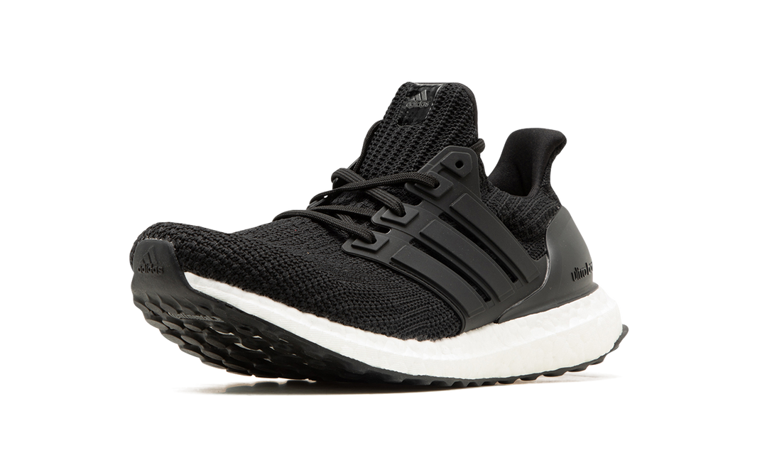 ADIDAS ULTRA BOOST DNA BLACK