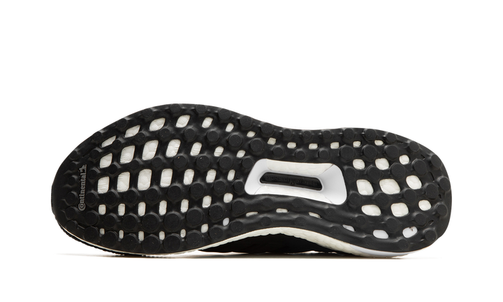 ADIDAS ULTRA BOOST DNA BLACK
