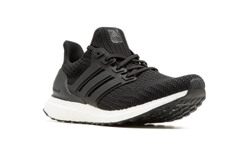 ADIDAS ULTRA BOOST DNA BLACK — Stock
