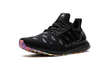 ADIDAS ULTRABOOST 1.0 VALENTINES DAY BLACK — Stock