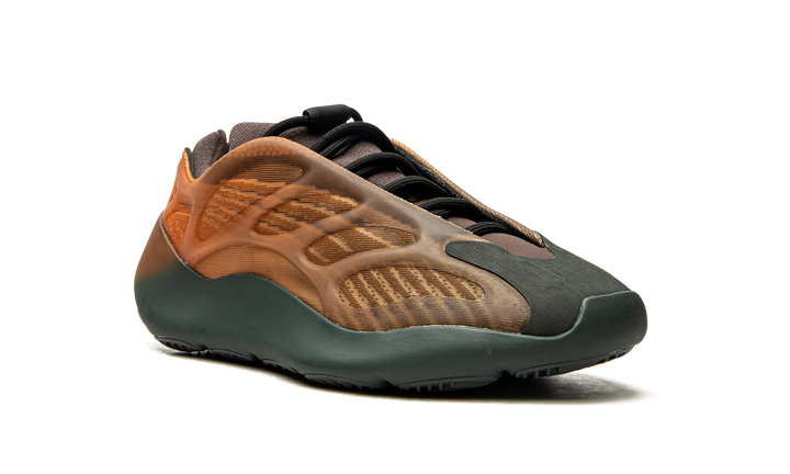 ADIDAS YEEZY 700 V3 COPPER FADE