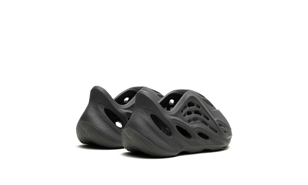 ADIDAS YEEZY FOAM RNR CARBON INFANTS