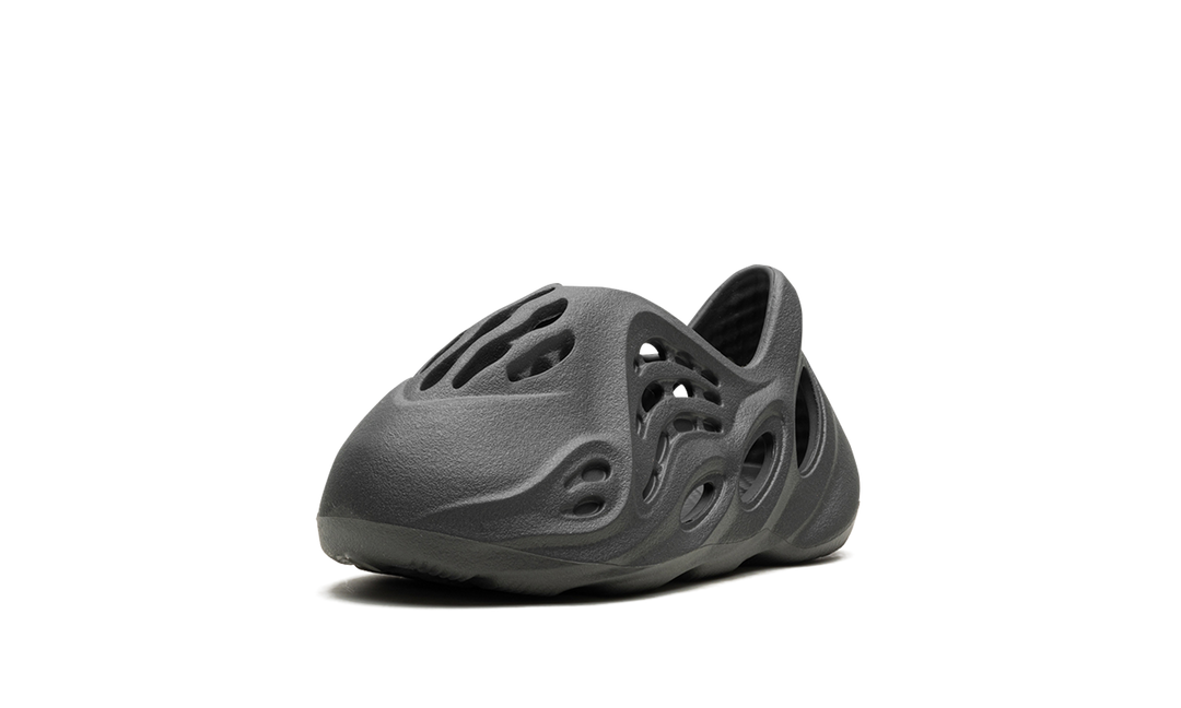 ADIDAS YEEZY FOAM RNR CARBON INFANTS