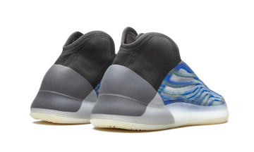 ADIDAS YEEZY QNTM FROZEN BLUE — Stock