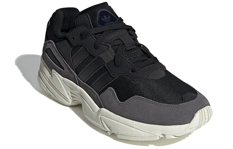 ADIDAS YUNG-96 CORE BLACK GREY
