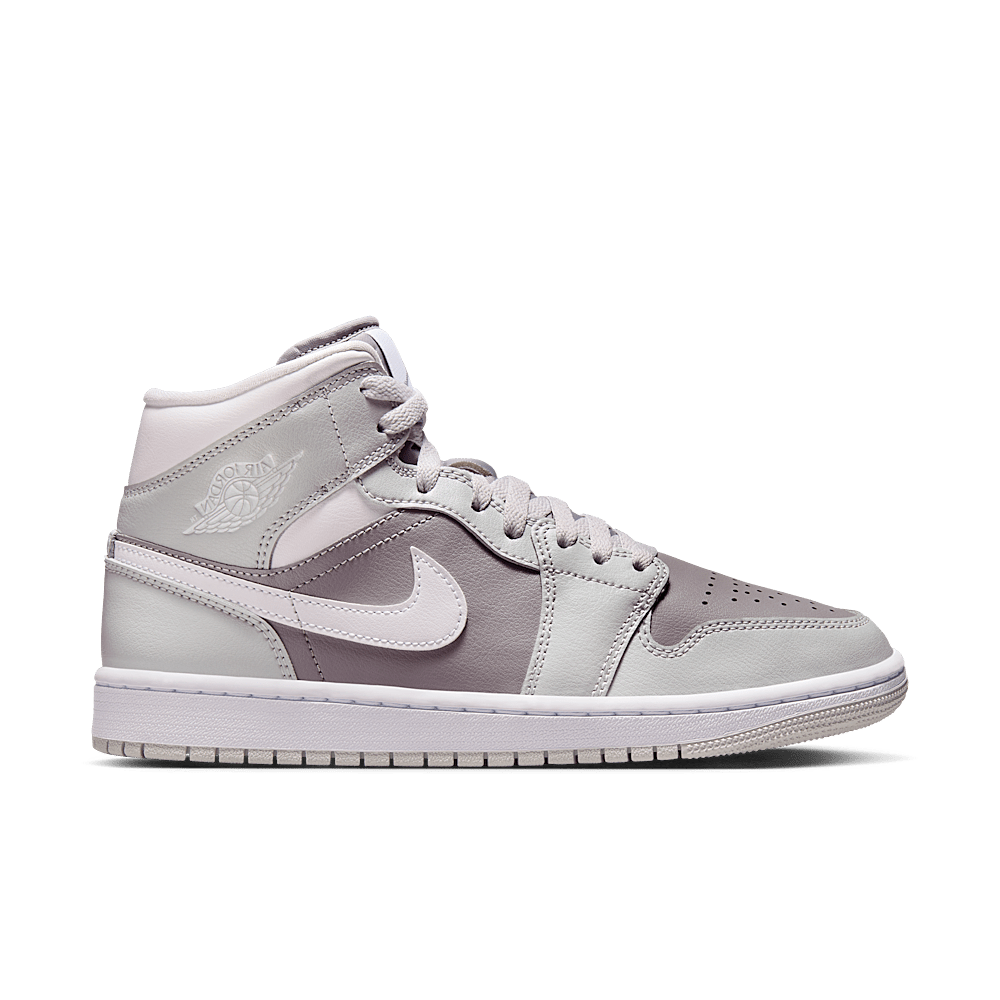 JORDAN 1 MID PHOTON DUST ATMOSPHERE GREY (WOMEN&