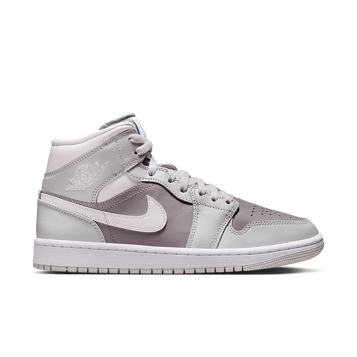JORDAN 1 MID PHOTON DUST ATMOSPHERE GREY (WOMEN&