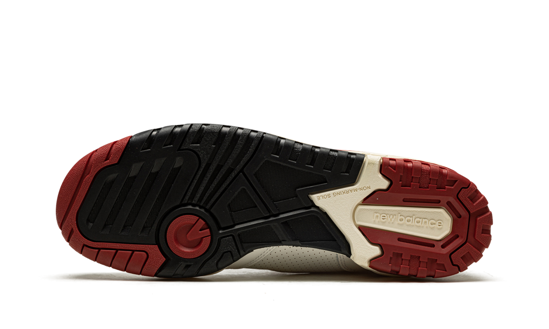 AIME LEON DORE X NEW BALANCE 650 RED