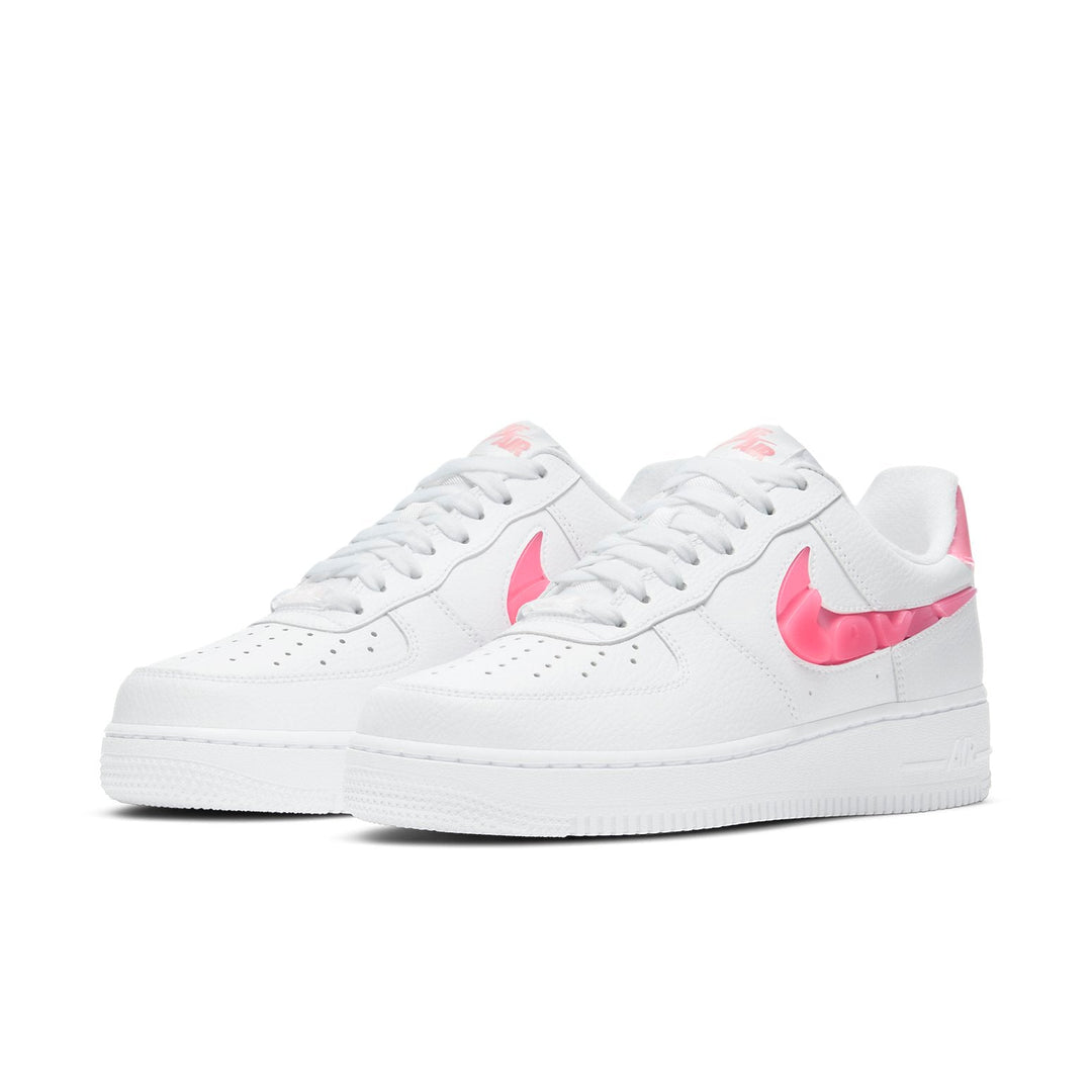 NIKE AIR FORCE 1 07 SE LOVE FOR ALL SUNSET PULSE WOMENS