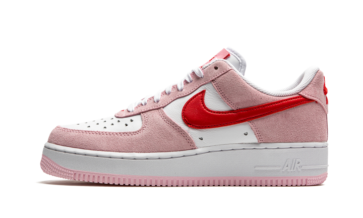 NIKE AIR FORCE 1 LOW 07 QS VALENTINE’S DAY LOVE LETTER