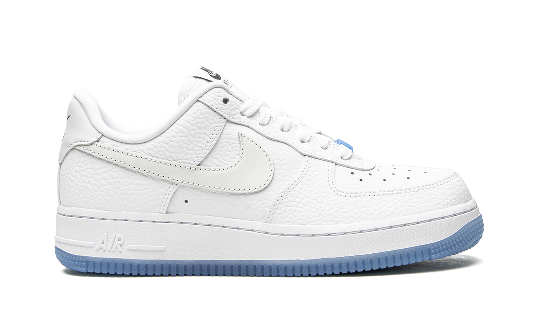NIKE AIR FORCE 1 LOW UV REACTIVE SWOOSH UNIVERSITY BLUE WOMENS
