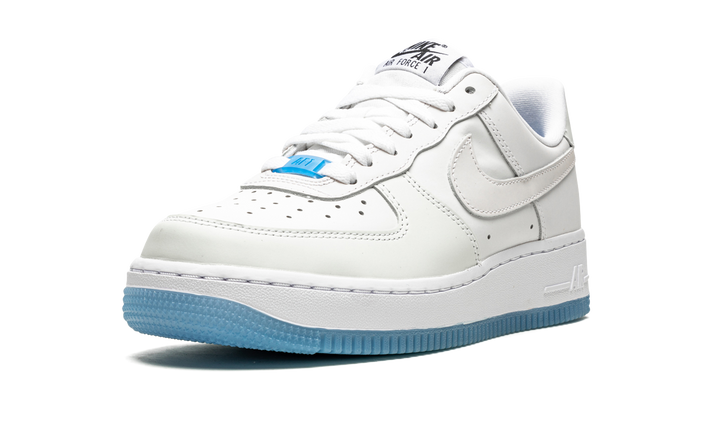 NIKE AIR FORCE 1 LOW UV REACTIVE SWOOSH WHITE BLUE PINK WOMENS