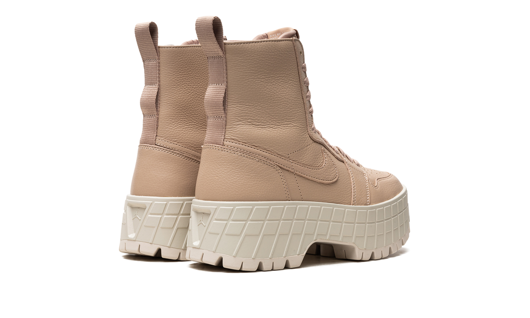 AIR JORDAN 1 HIGH BROOKLYN LEGEND MEDIUM BROWN WOMENS