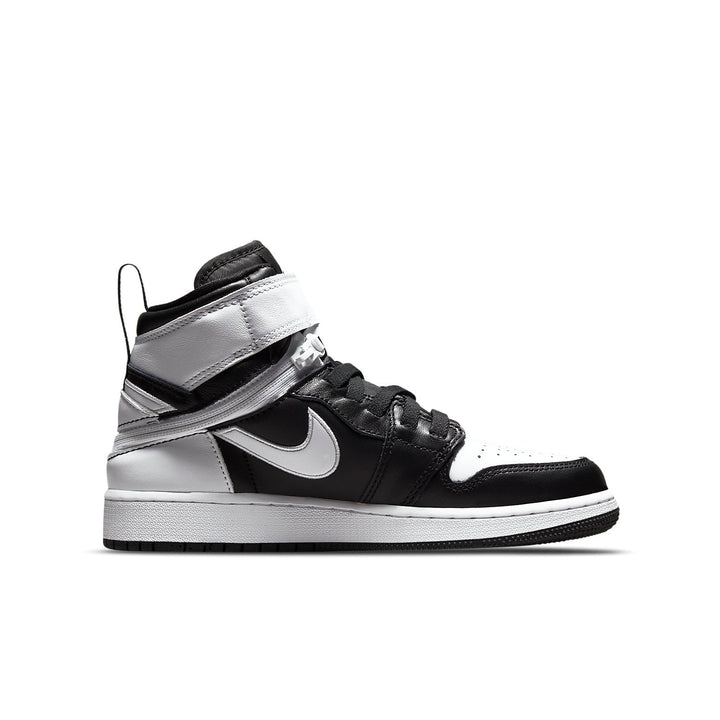 AIR JORDAN 1 HIGH FLYEASE BLACK WHITE GS