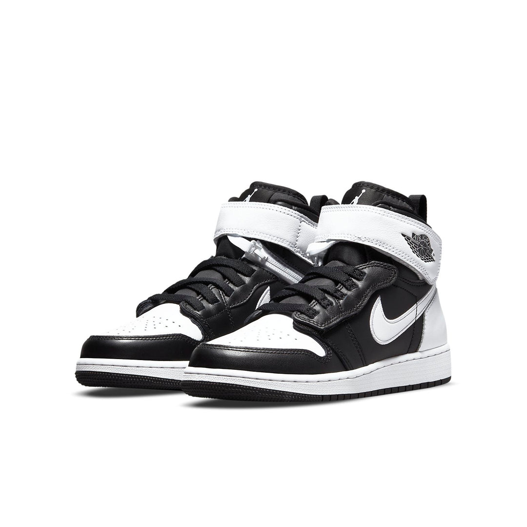 AIR JORDAN 1 HIGH FLYEASE BLACK WHITE GS
