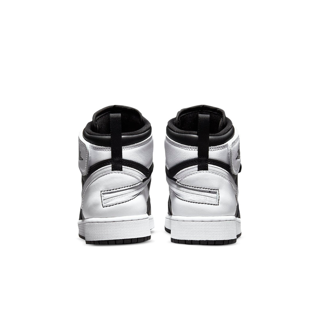 AIR JORDAN 1 HIGH FLYEASE BLACK WHITE GS
