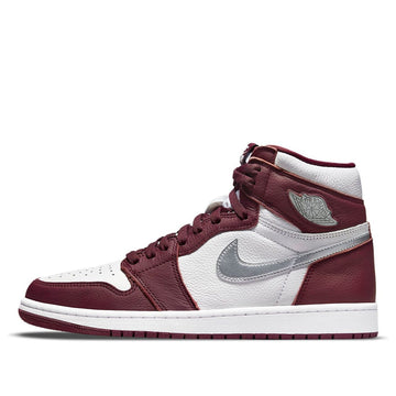 AIR JORDAN 1 HIGH OG BORDEAUX — Stock