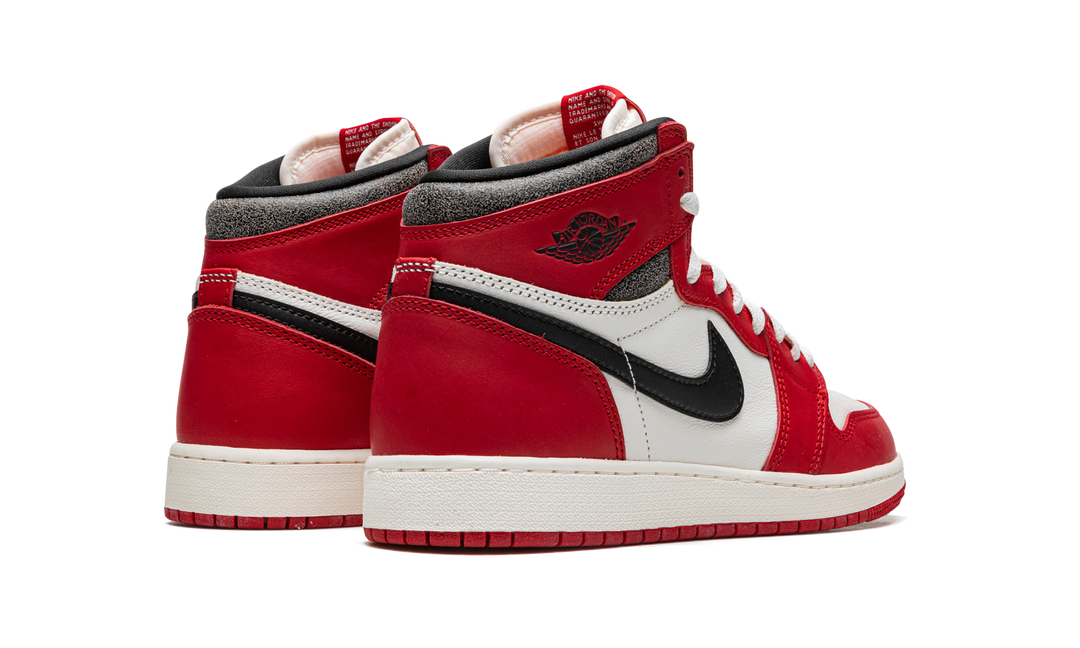 AIR JORDAN 1 HIGH OG CHICAGO LOST AND FOUND GS