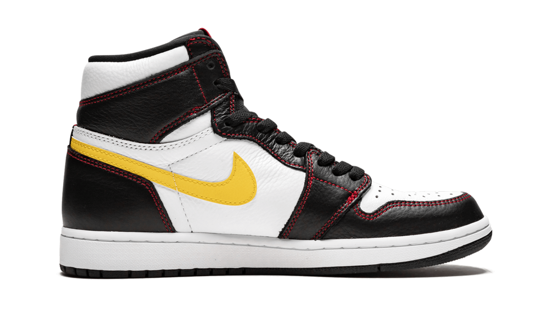 AIR JORDAN 1 HIGH OG DEFIANT WHITE BLACK