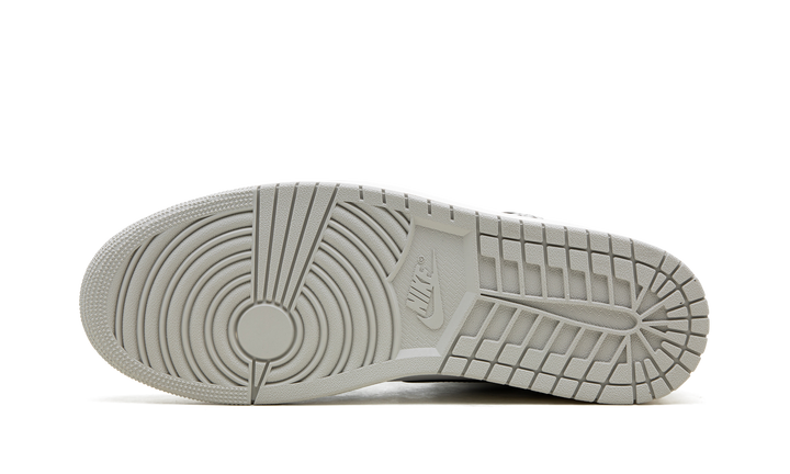 AIR JORDAN 1 HIGH OG WHITE CEMENT