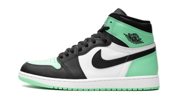 AIR JORDAN 1 HIGH RETRO OG GREEN GLOW — Stock