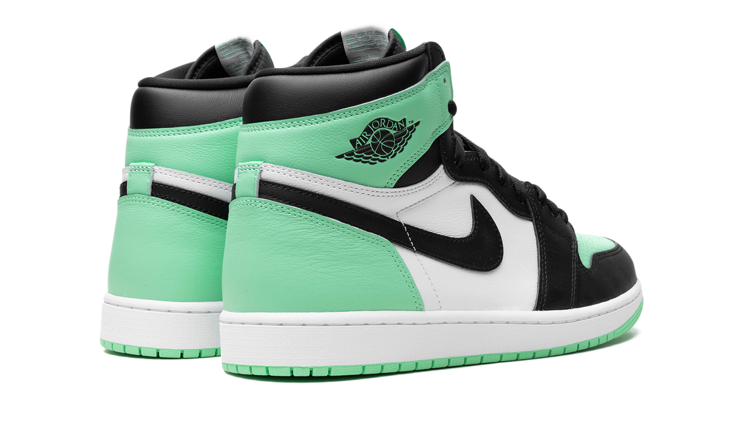 AIR JORDAN 1 HIGH RETRO OG GREEN GLOW