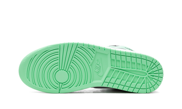 AIR JORDAN 1 HIGH RETRO OG GREEN GLOW — Stock