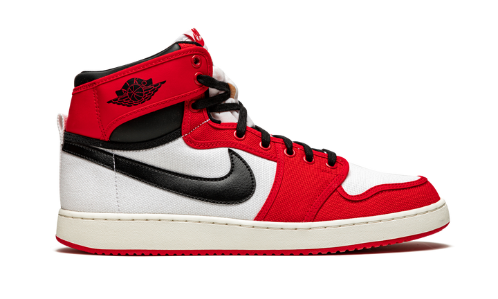 AIR JORDAN 1 KO CHICAGO 2021