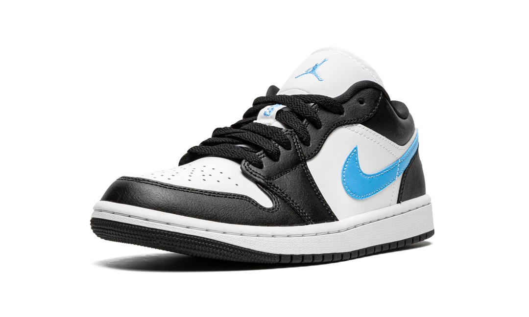 AIR JORDAN 1 LOW BLACK UNIVERSITY BLUE WOMENS