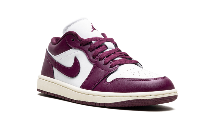 AIR JORDAN 1 LOW BORDEAUX WOMENS