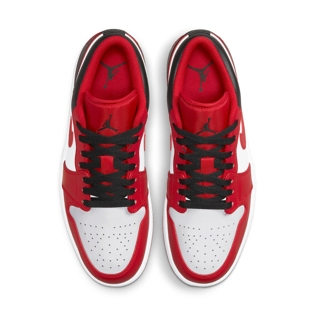 AIR JORDAN 1 LOW BULLS