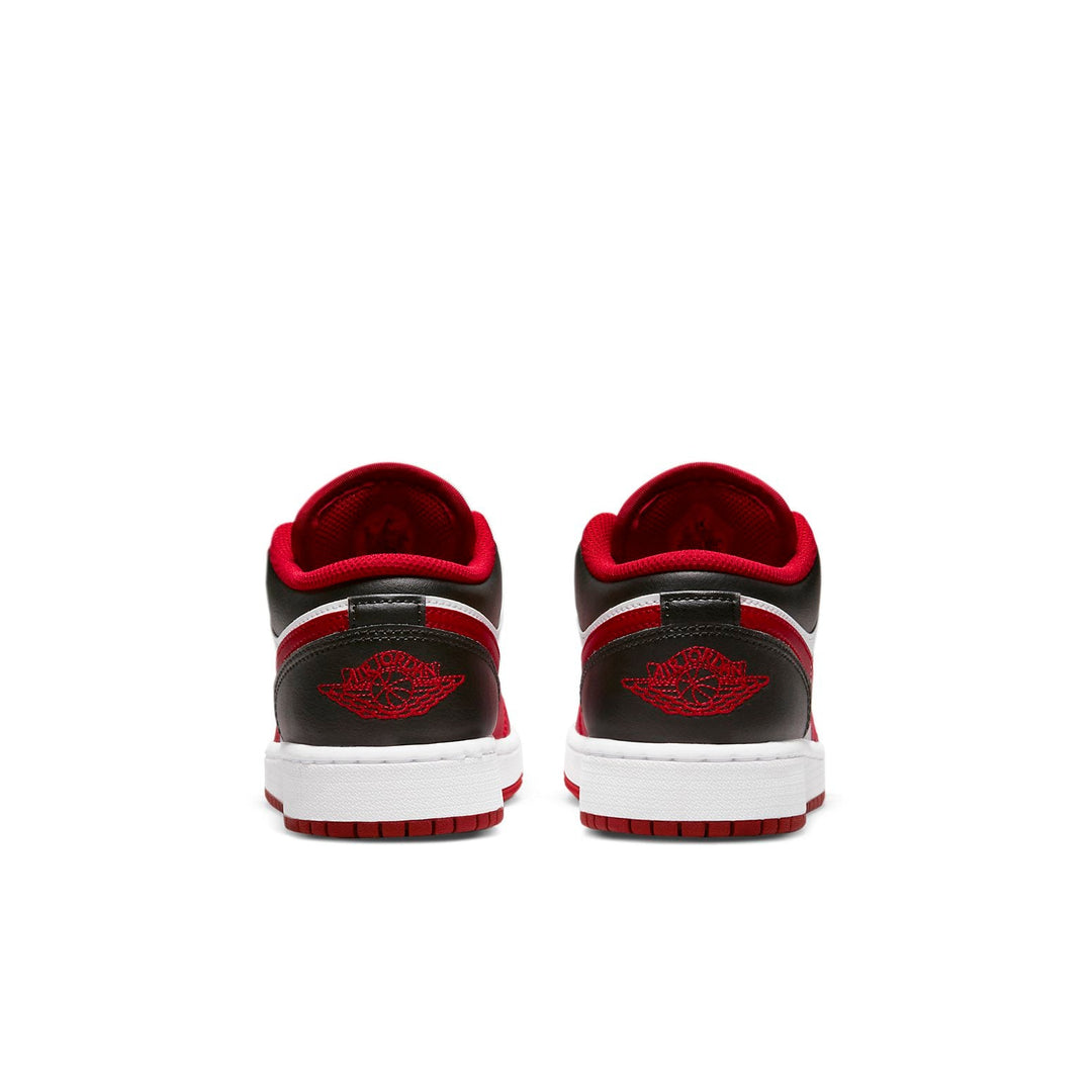 AIR JORDAN 1 LOW BULLS GS