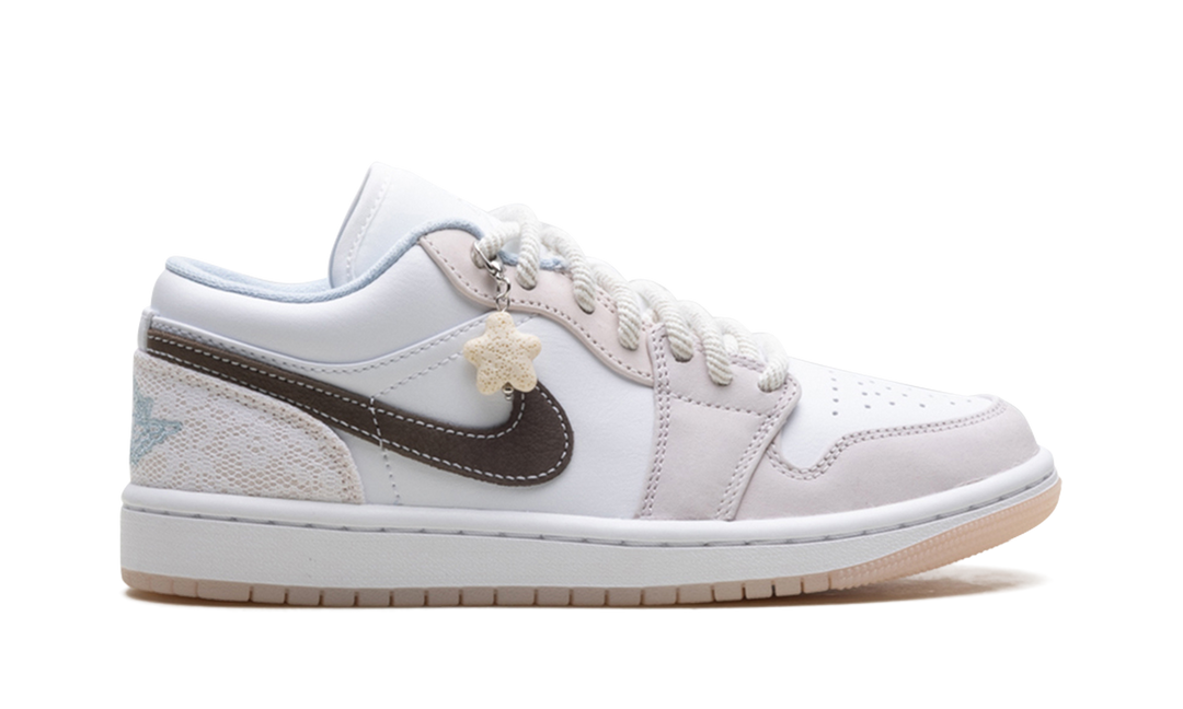 AIR JORDAN 1 LOW CORAL WOMENS