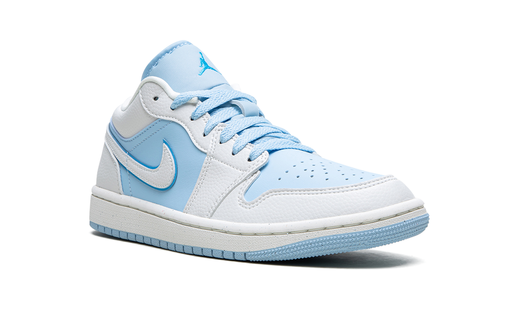 AIR JORDAN 1 LOW ICE BLUE WOMENS