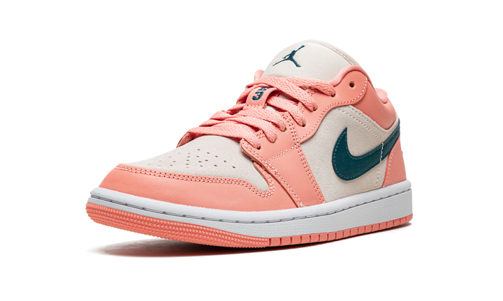 AIR JORDAN 1 LOW LIGHT MADDER ROOT WOMENS