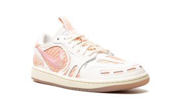 AIR JORDAN 1 LOW METHOD OF MAKE V3 SAIL WASHED CORAL WOMENS — Stock