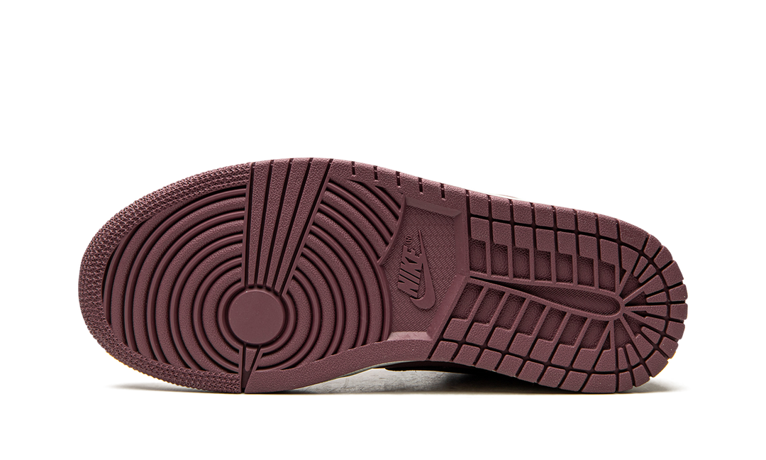 AIR JORDAN 1 LOW MULBERRY PURPLE WOMENS
